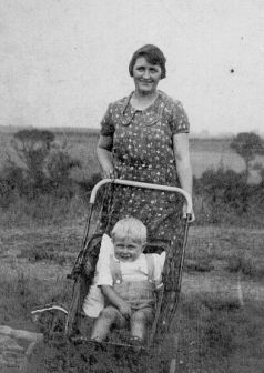 Fred and Mum at Billinge Hill