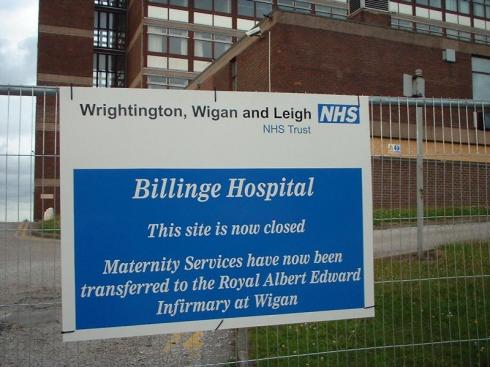 Billinge Hospital site closed sign
