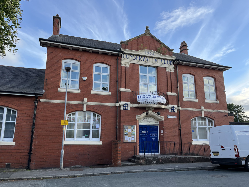 Pemberton Conservative Club