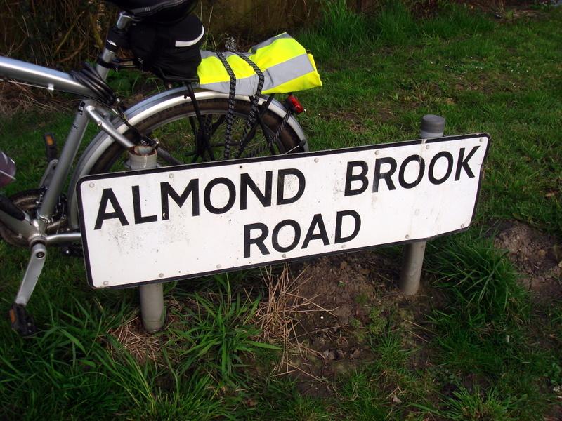 Almond Brook Road, Standish